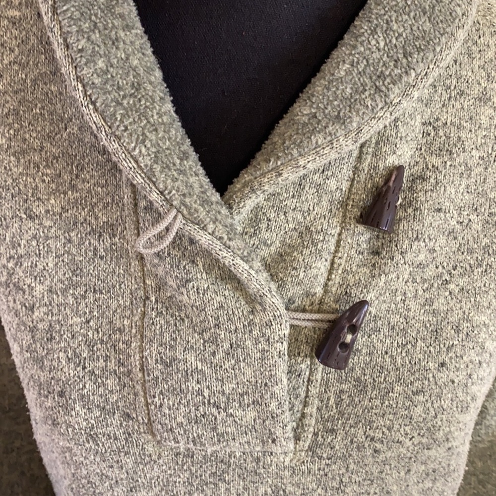 North Face Pullover - image 4